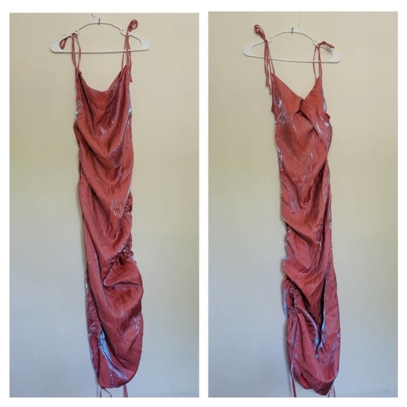 NWT Pretty Little Thing Pink Metallic Cowl Neck Maxi Dress Sz 6 - Picture 4 of 6